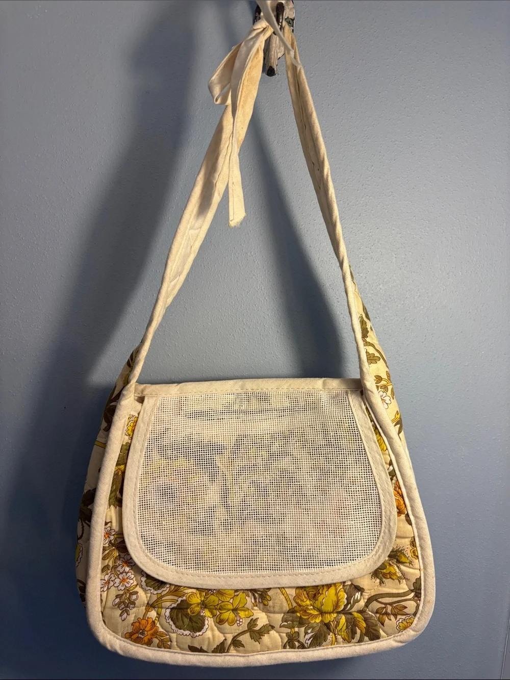 Vintage 1970’s Paul B. Stone Floral Quilted Shoulder Bag, fabulous pattern, BOHO